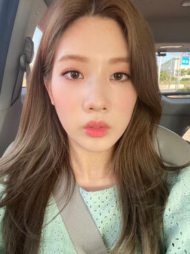 kim lip
